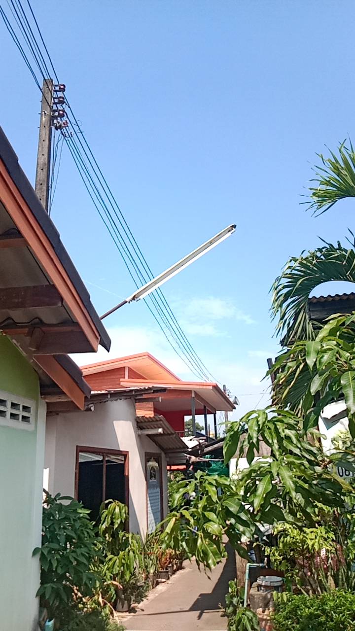 ทต.เจ๊ะบิลัง กองช่างลงพื้นที่เดินหน้าตามนโยบายปรับปรุงระบบสาธารณูปโภค
.
       วันที่ 21 มีนาคม 2568  นายอับดุลวาริส บิลังโหลด นายกเทศมนตรีตำบลเจ๊ะบิลัง มอบหมายให้ กองช่างลงพื้นที่ติดตั้งฝาคูระบายชุมชนใต้ควน ซ่อมแซมไฟฟ้าชุมชนบ่อหลวง จำนวน 1 จุด
รายละเอียดดังกล่าวดำเนินการแก้ไขแล้วเสร็จ
      สามารถแจ้งปัญหาเรื่องระบบไฟฟ้าส่องสว่างสาธารณะ หรือเรื่องราวอื่นๆได้ที่ สมาชิกสภาเทศบาล ผู้นำชุมชน หรือ แจ้งที่ กองช่าง ในวันและเวลาราชการ หรือโทร 074-772618 
      เทศบาลตำบลเจ๊ะบิลังขอเรียนให้ทุกท่านทราบว่า เจ้าหน้าที่ทุกคนพร้อมอำนวยความสะดวก และดูแลประชาชน ในท้องที่อย่างเต็มกำลัง
🤗🤗🤗🤗🤗🤗🤗🤗
________________________
