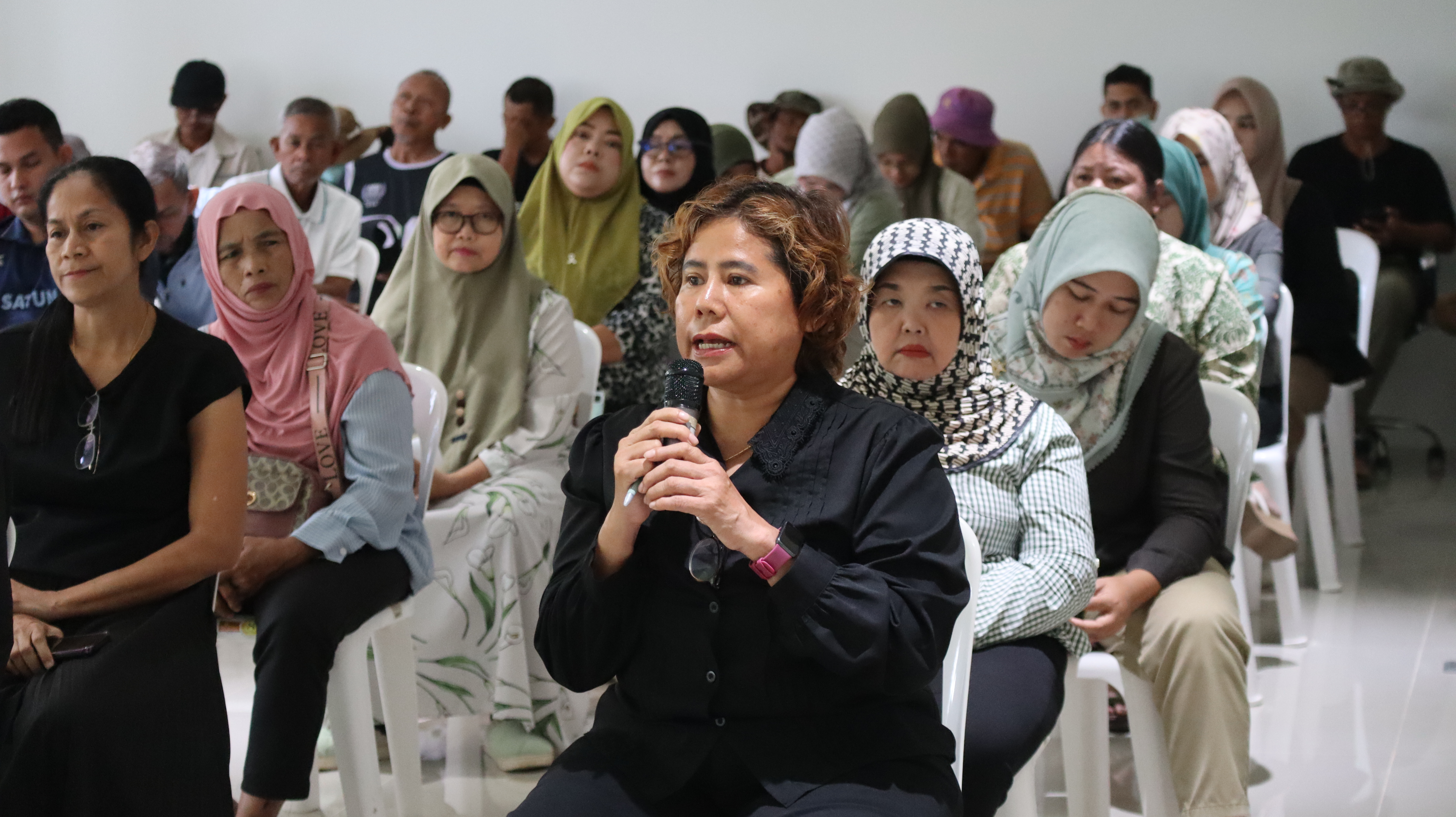 วันพุธที่ 8 กรกฎาคม 2569 เวลา 10.00 น. เทศบาลตำบลเจ๊ะบิลัง จัดการประชุม คณะผู้บริหาร ข้าราชการ พนักงาน และลูกจ้าง ประจำเดือนกรกฎาคม 2569 ณ ห้องประชุมเทศบาลตำบลเจ๊ะ บิลัง เพื่อรับทราบผลการดำเนินงานใน ช่วงที่ผ่านมาและร่วมวางแนวทางการปฏิบัติงานในระยะต่อไป